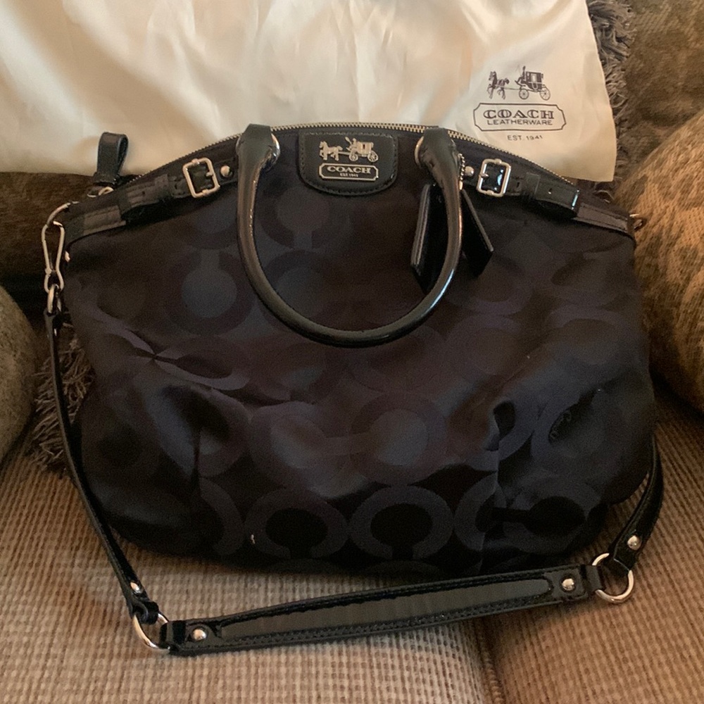 COACH Signature Black Shoulder Bag With Duster